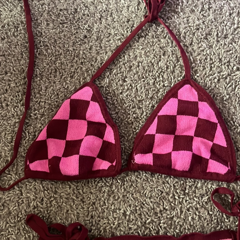 PacSun Pink and Burgundy Checkered Bikini Set - Picture 3 of 3